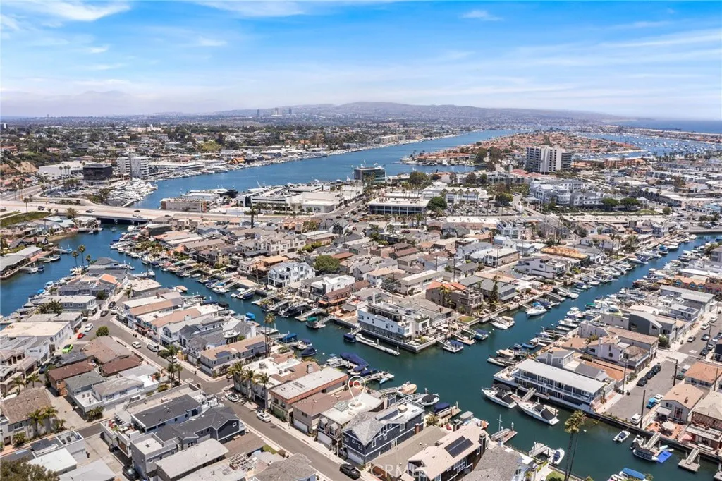 Newport Beach, CA 92663