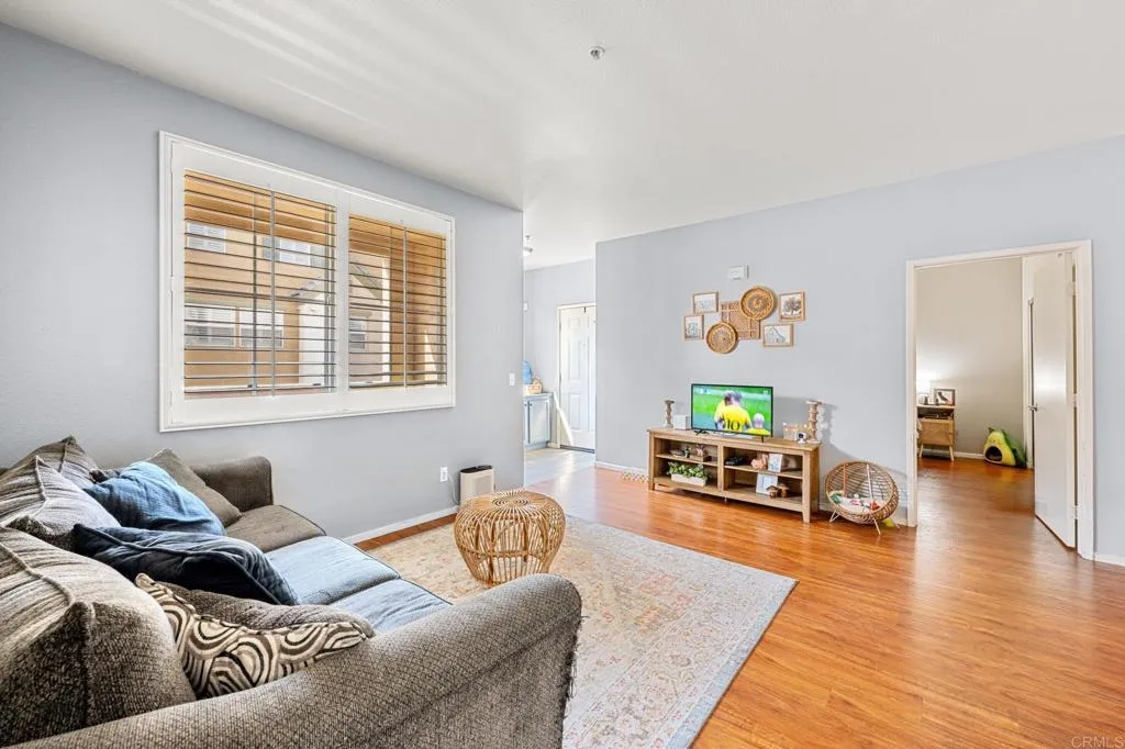 https://cdn.realtyfeed.com/cdn/127/306229427/75a50b6fbee8672803053ec2fbdf78ff.webp