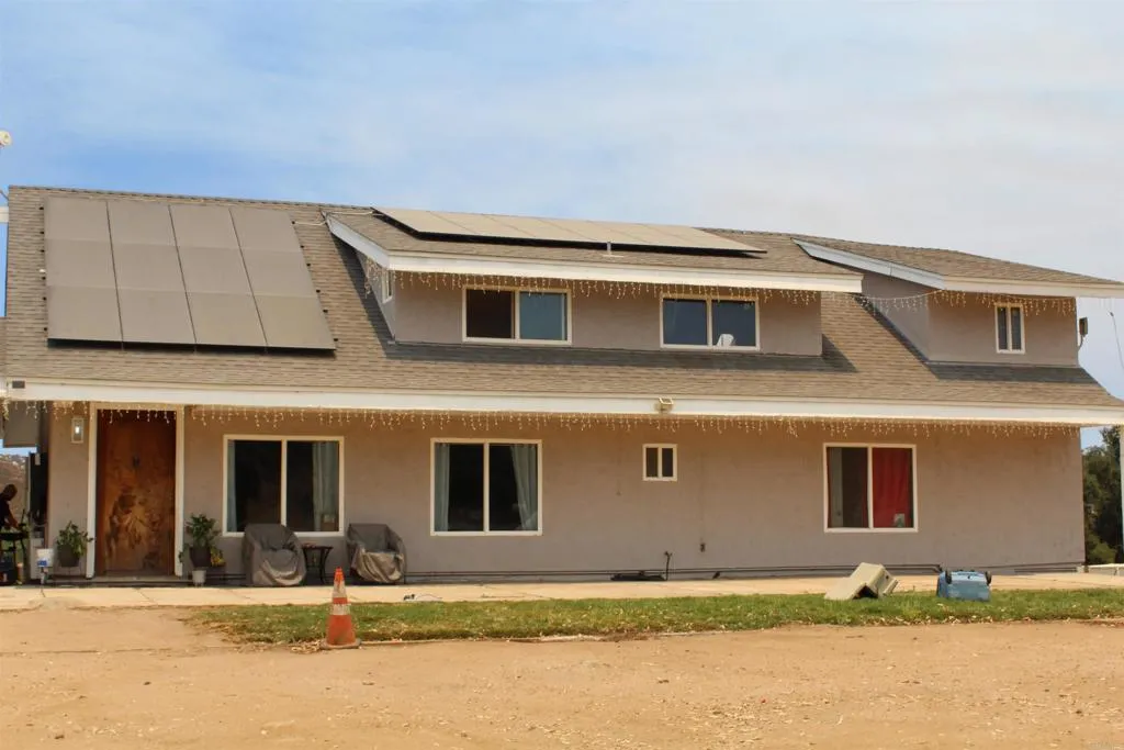 https://cdn.realtyfeed.com/cdn/127/306232659/d4ce57e9f01adf2c6927c6da91db82f1.webp