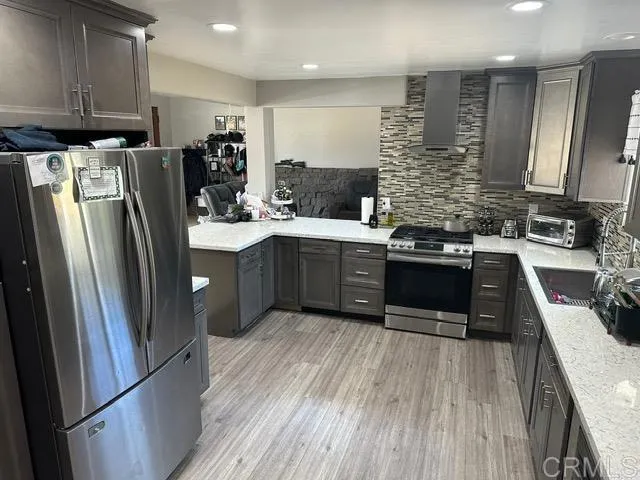 https://cdn.realtyfeed.com/cdn/127/306232659/daf2da341ade243339fc51af0001bb5b.webp