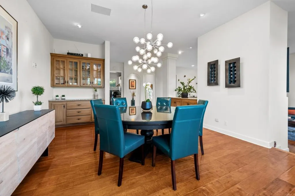 https://cdn.realtyfeed.com/cdn/127/306232886/84292c9c35622ff22432489fd836558f.webp