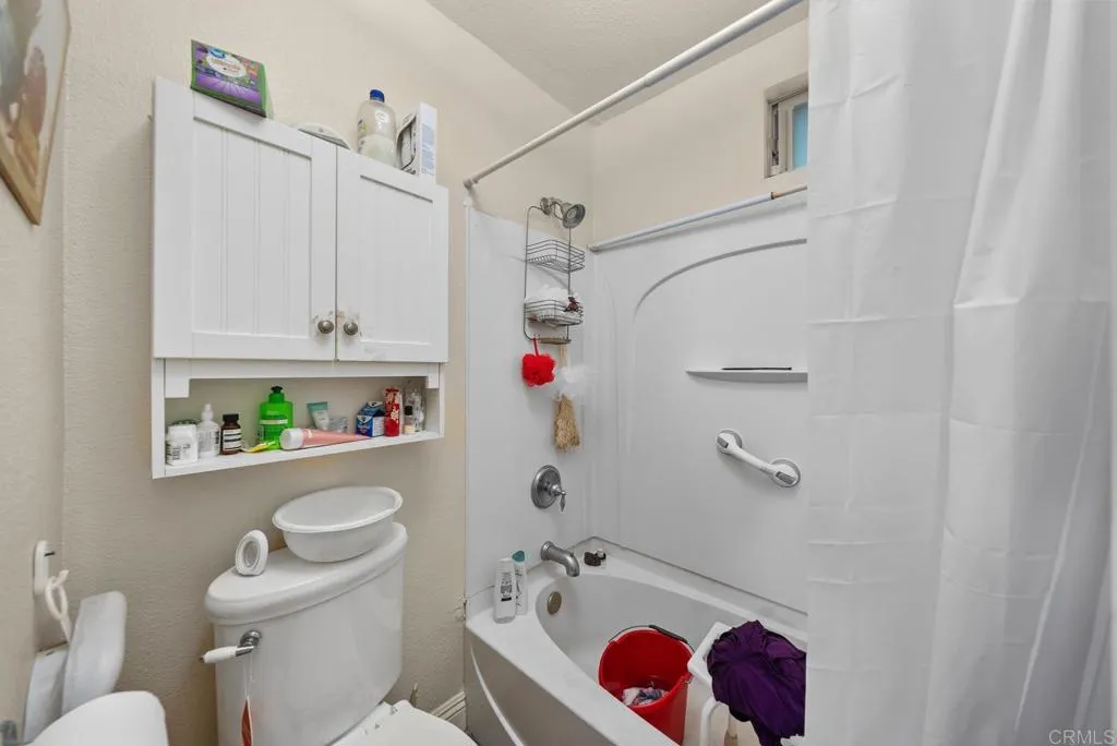 https://cdn.realtyfeed.com/cdn/127/306233858/066b74f73bfa6afe26e2fe7fdb2a814b.webp