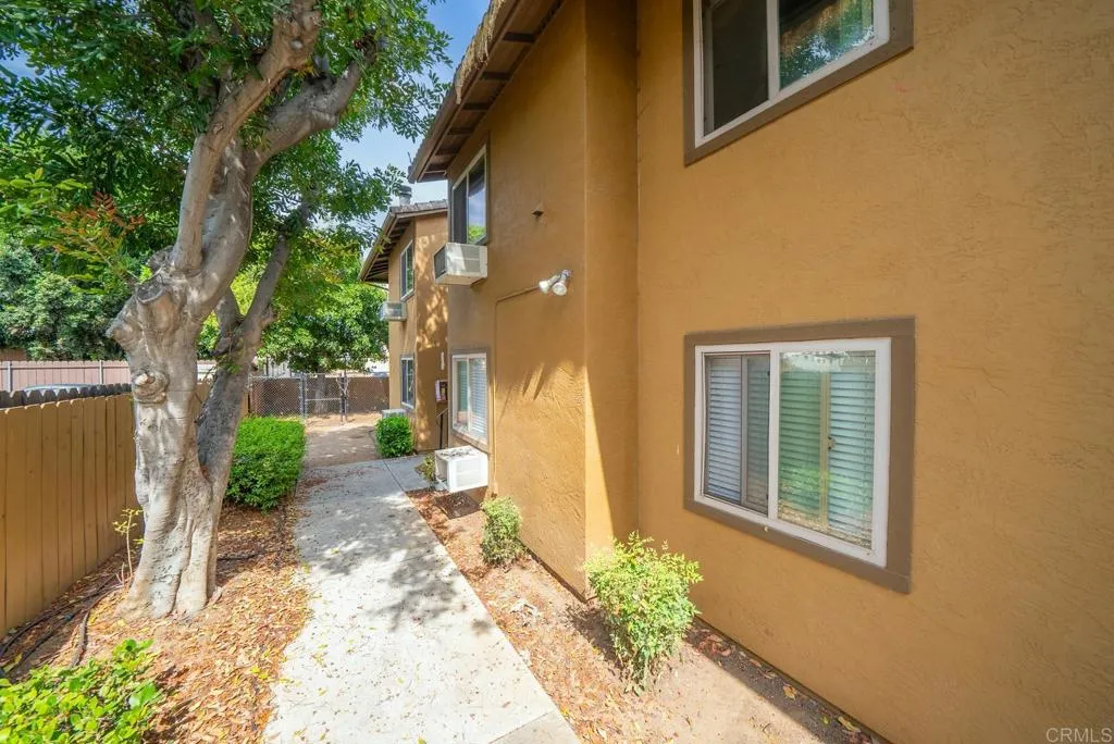 https://cdn.realtyfeed.com/cdn/127/306233858/ae06b217747c17a0df9fcb48c681a0b3.webp
