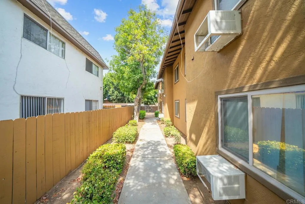 https://cdn.realtyfeed.com/cdn/127/306233858/e0c356d5872acaba24d1646dcab48cd4.webp