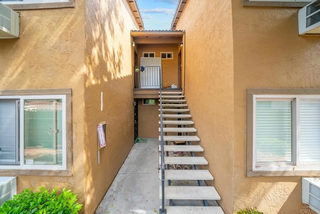 https://cdn.realtyfeed.com/cdn/127/306233858/e37d6583e0d0f1d35223e27ac658fb42.webp