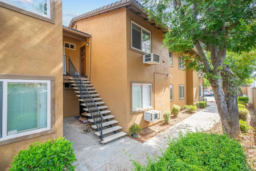 https://cdn.realtyfeed.com/cdn/127/306233858/e84a977726da6178dfe23383dfbcda79.webp