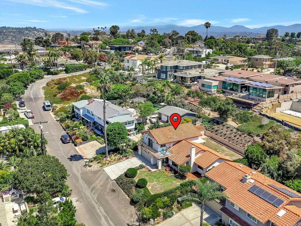 https://cdn.realtyfeed.com/cdn/127/306233951/d0b242f9197fb7d29e365a58bc620890.webp