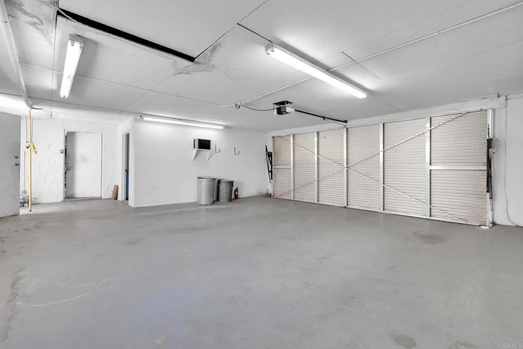 https://cdn.realtyfeed.com/cdn/127/306234533/24a7996146b8ff529a28211c6c637cc3.webp