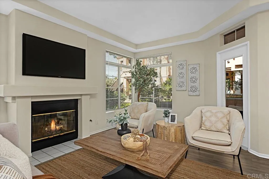 MLS: NDP2406977 Condo For Sale