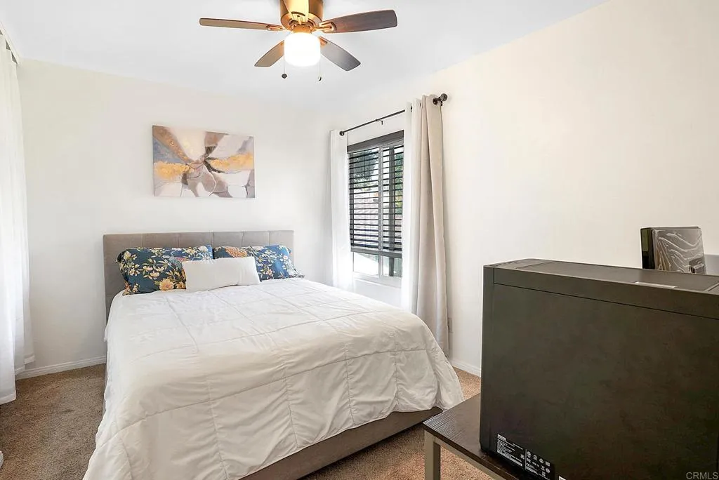 https://cdn.realtyfeed.com/cdn/127/306235883/fc4a7577b819df93955b75801a71c45a.webp