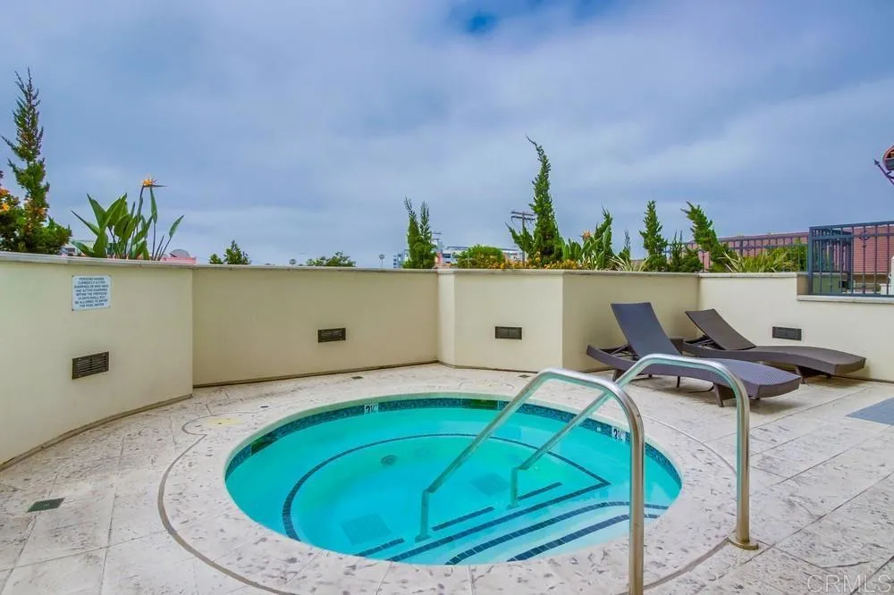 https://cdn.realtyfeed.com/cdn/127/306238182/47ddb1e8490c52f1d53124e3122f31a2.webp
