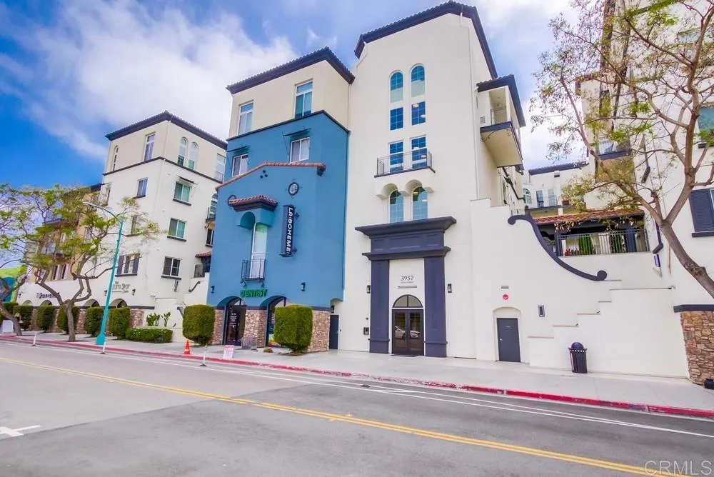Photo #2: PTP2404778 Listing 