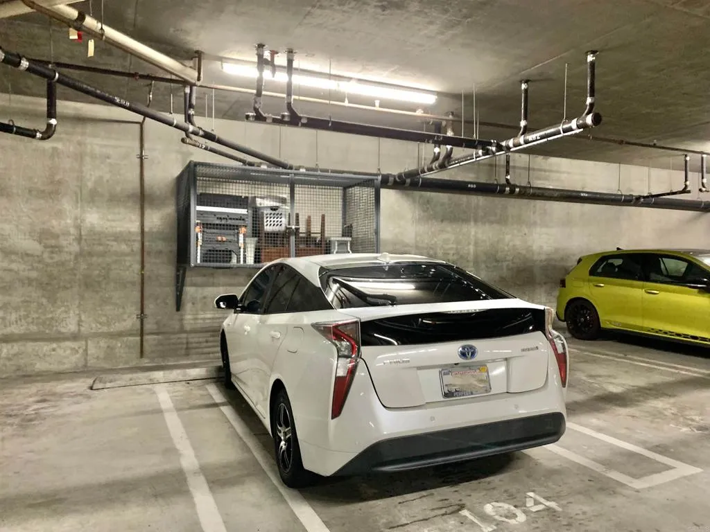 https://cdn.realtyfeed.com/cdn/127/306238182/9580efdddc1642ba5811d274c7e043d2.webp