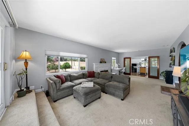 https://cdn.realtyfeed.com/cdn/127/306238493/6779a48036d2022f35ed6108af5ce239.webp