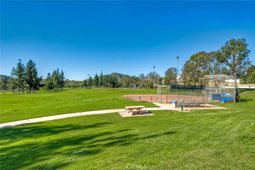Photo #24: SW24166370 Listing: Photo #24