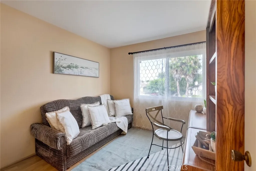 Photo #10: SW24166370 Listing: Photo #10