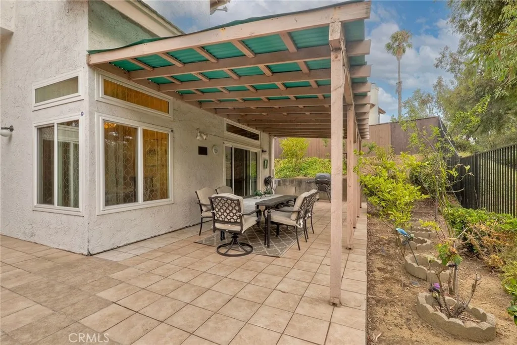 Photo #16: SW24166370 Listing: Photo #16