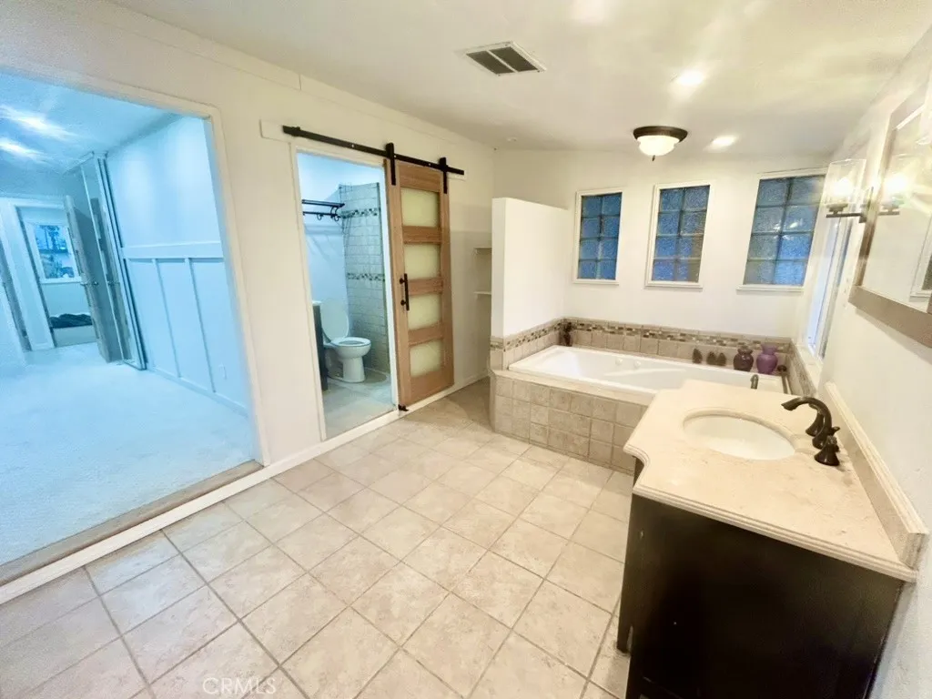 https://cdn.realtyfeed.com/cdn/127/306241333/4fb072c9755ae539001fdc1cffcf431d.webp