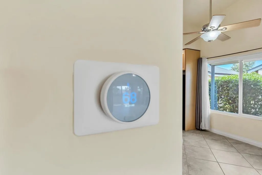 https://cdn.realtyfeed.com/cdn/127/306241775/8e5b37113c8874f26e9d3265dcab1758.webp