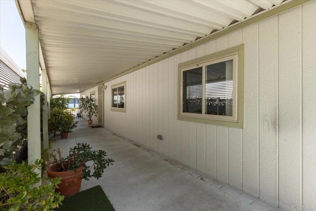 https://cdn.realtyfeed.com/cdn/127/306244339/64a55c7847b53432ea74720efd78f5ad.webp