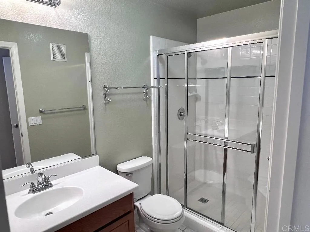 https://cdn.realtyfeed.com/cdn/127/306244973/3cfff7fb3e673e47f89e656910557445.webp