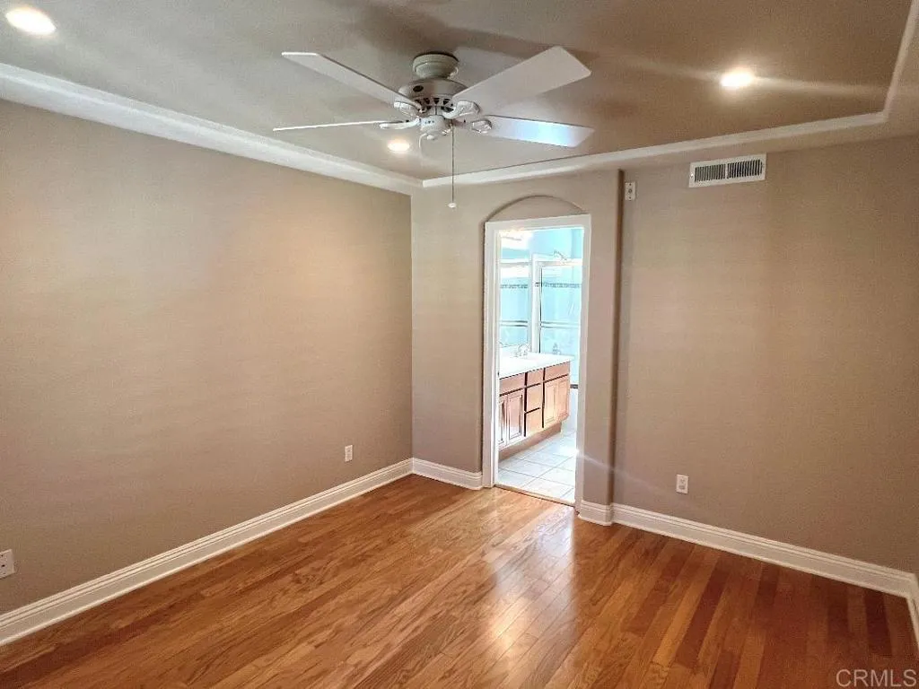 https://cdn.realtyfeed.com/cdn/127/306244973/ecb8ff996a1b140a8985cff45c4b14ab.webp
