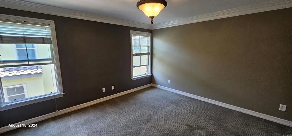 https://cdn.realtyfeed.com/cdn/127/306245344/12ed6d21437694ef14e4e4dbbaadf08c.webp