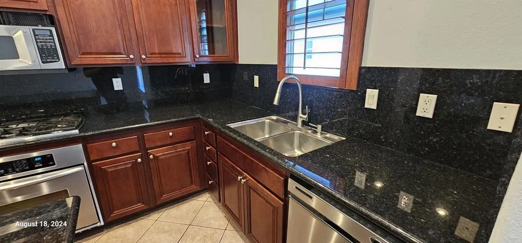 https://cdn.realtyfeed.com/cdn/127/306245344/27ed6b7ea33584da581dabc2f8ac10ce.webp