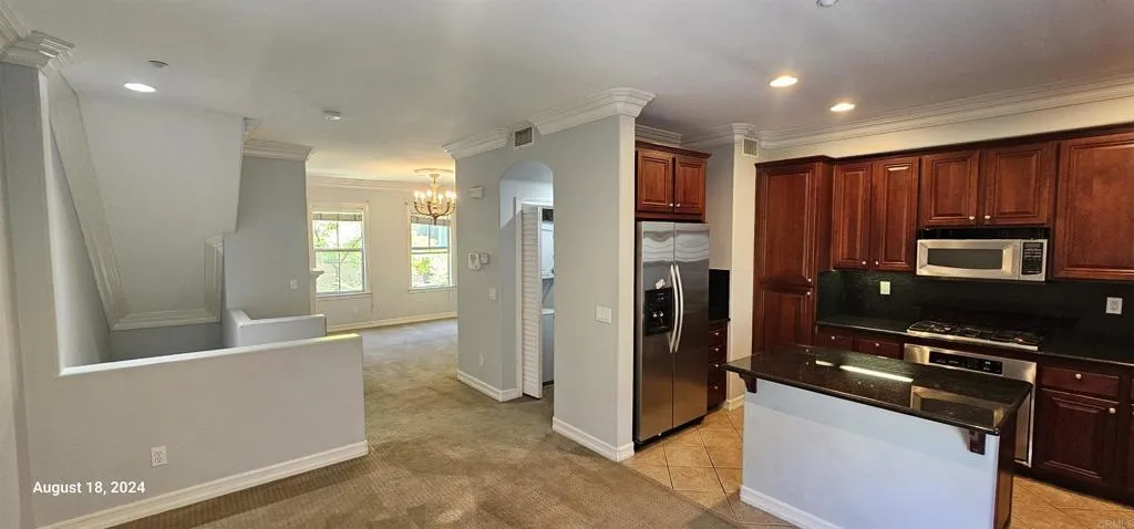 https://cdn.realtyfeed.com/cdn/127/306245344/f4b046b273c0b740a088c41d006c98fa.webp