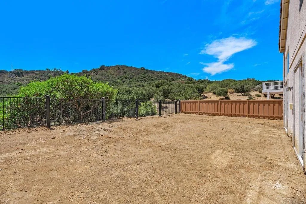 https://cdn.realtyfeed.com/cdn/127/306245838/450fb65d9c16a3cbadd7f157944221cd.webp