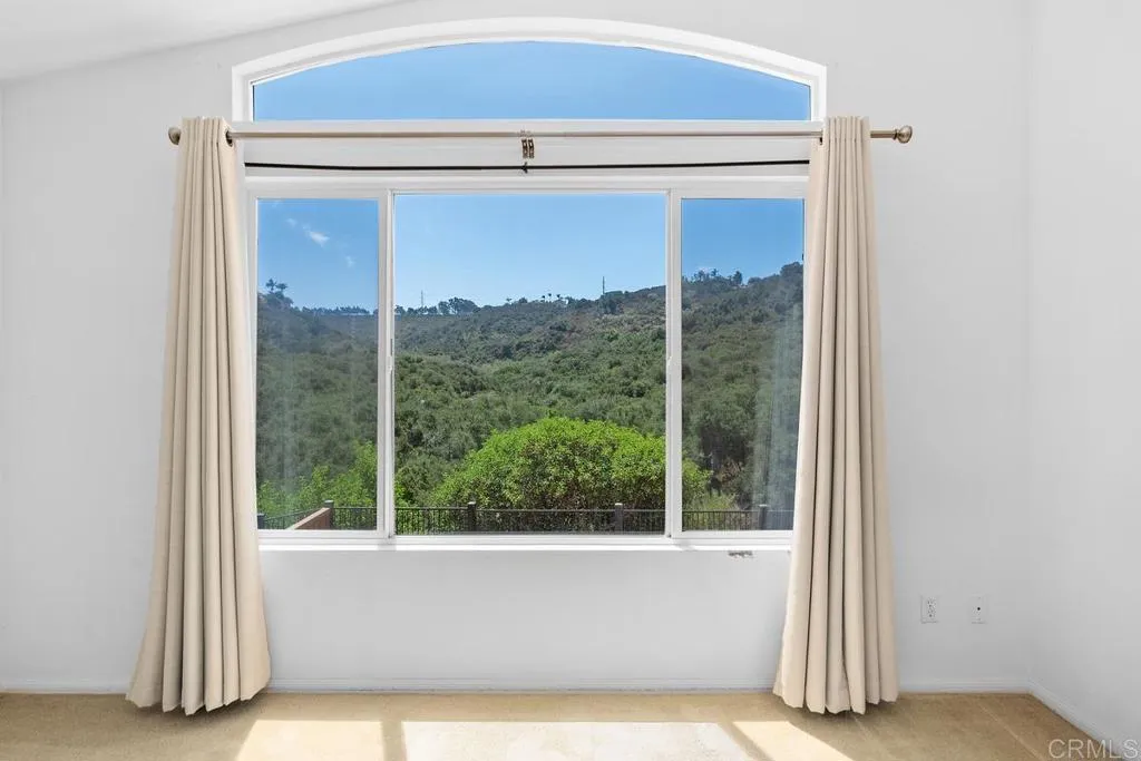 https://cdn.realtyfeed.com/cdn/127/306245838/df612caf64f0c23a828a83648f3a0da7.webp