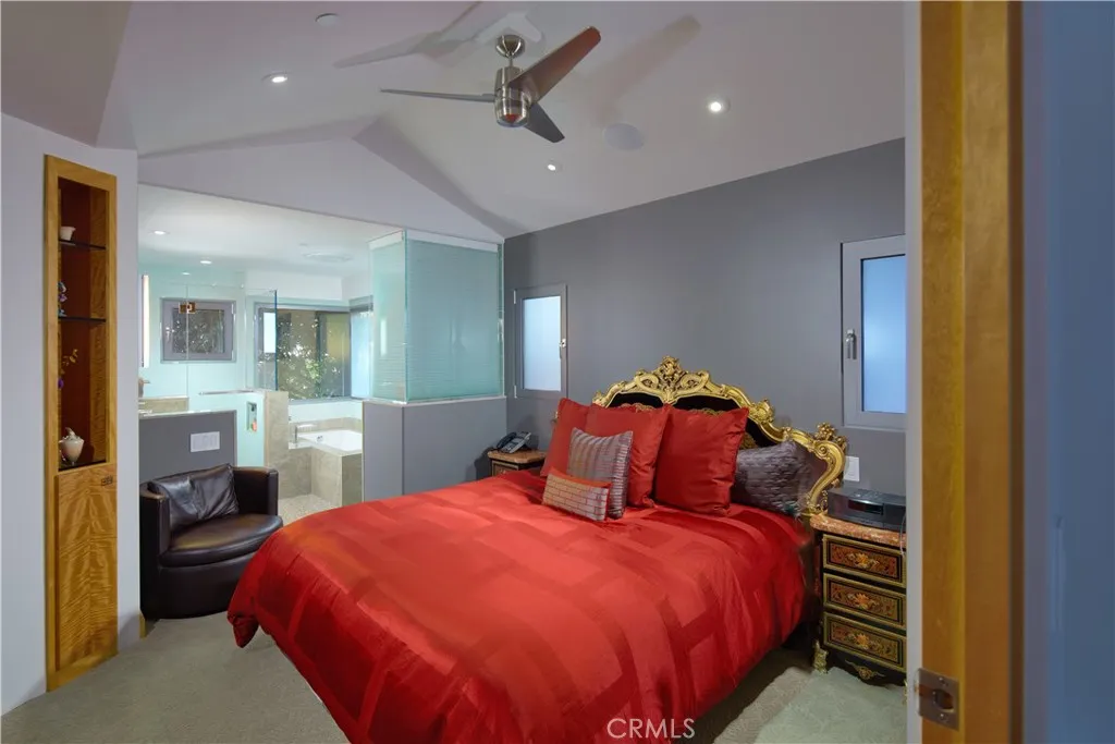 111 La Senda Drive, Laguna Beach, CA, 92651