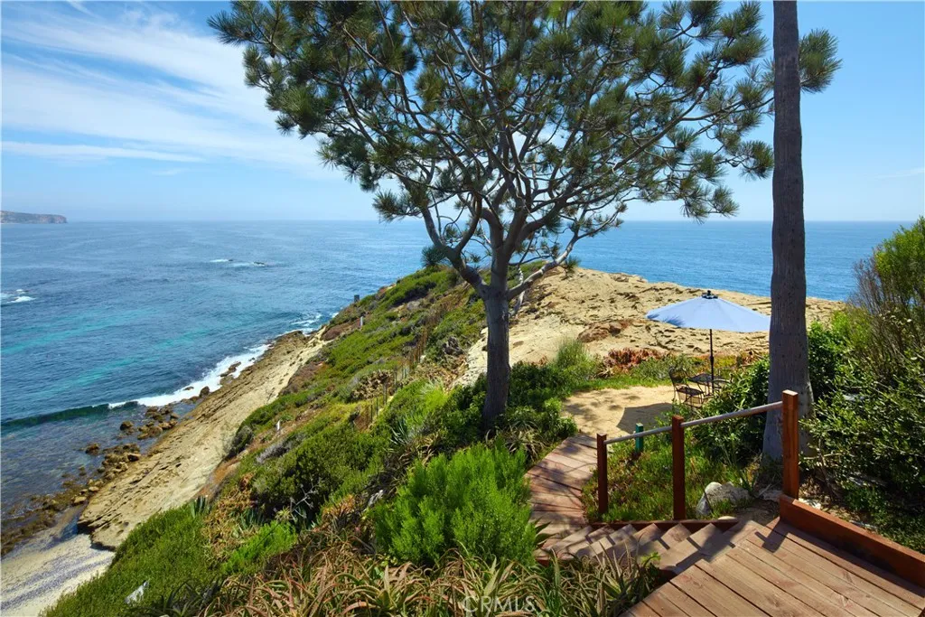 111 La Senda Drive, Laguna Beach, CA, 92651