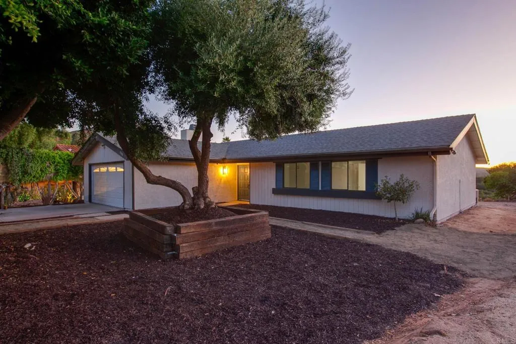 https://cdn.realtyfeed.com/cdn/127/306246873/049ec3690c957dd432d4305797df73e5.webp