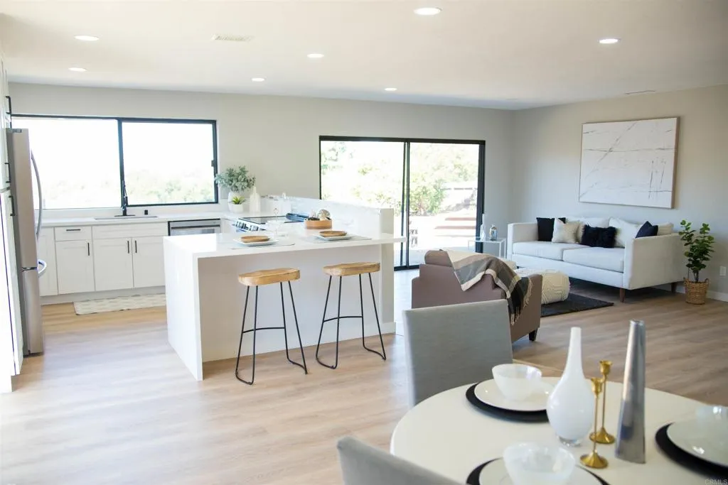 https://cdn.realtyfeed.com/cdn/127/306246873/0516e257f6fd01640e1662e751e53ad8.webp
