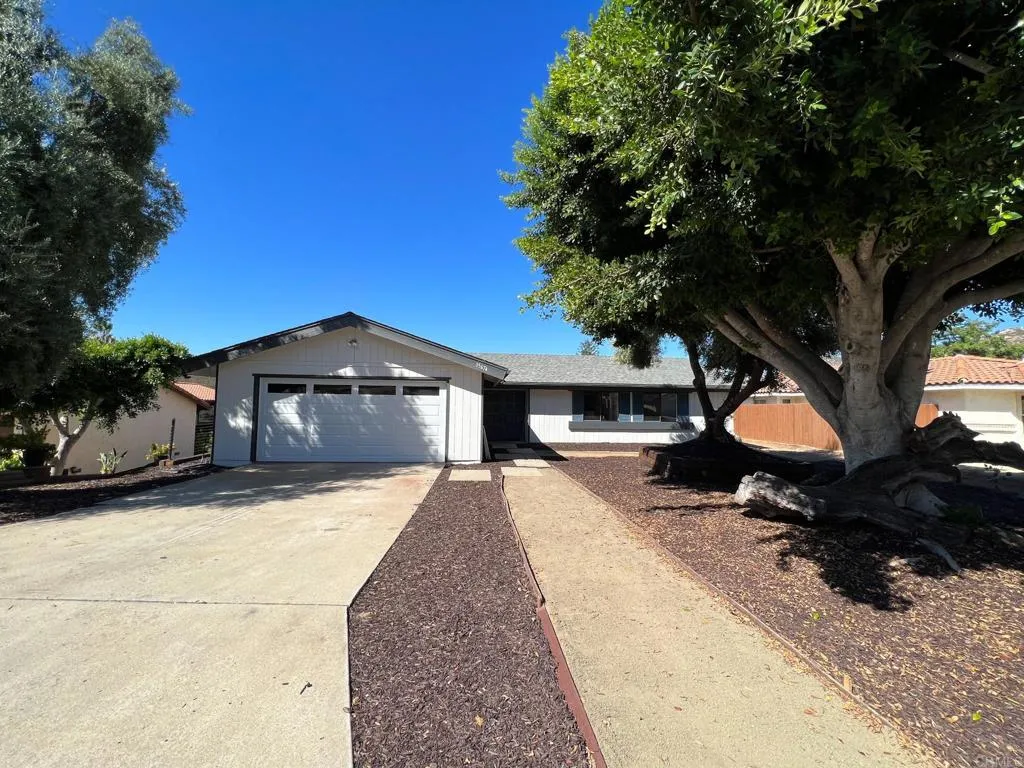https://cdn.realtyfeed.com/cdn/127/306246873/a2392a227c095a5fa909bcc4ea68aca2.webp