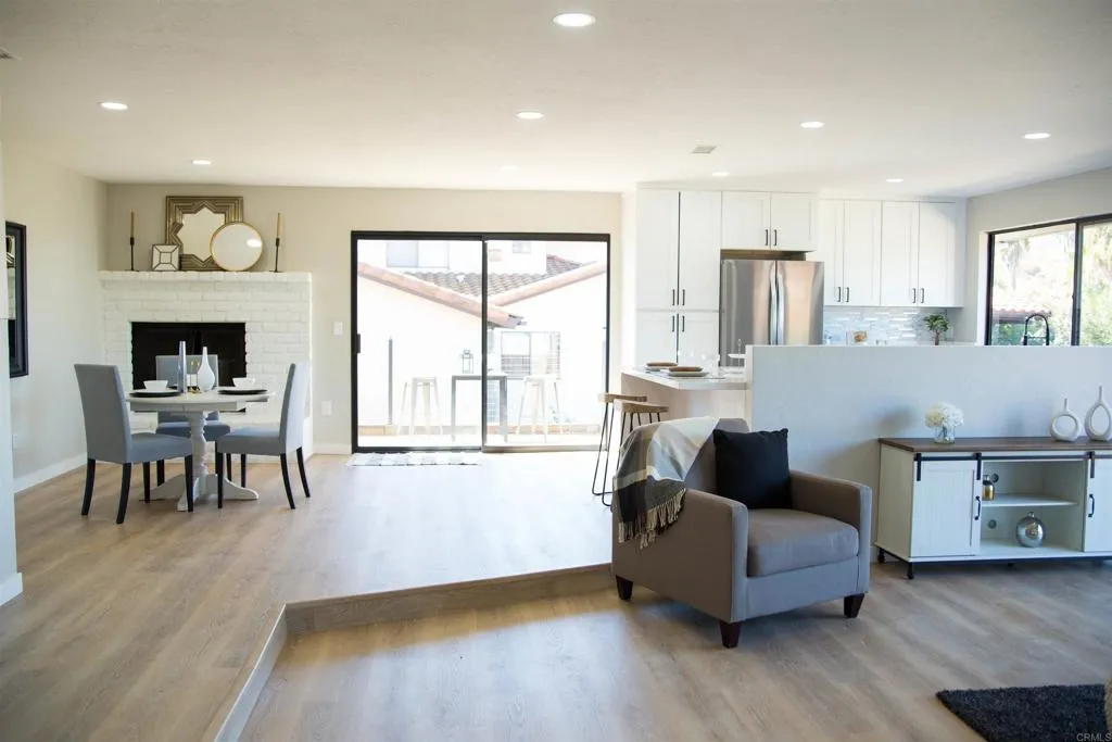 https://cdn.realtyfeed.com/cdn/127/306246873/b3d5a51fdcb277d5162eea4020c99e1b.webp