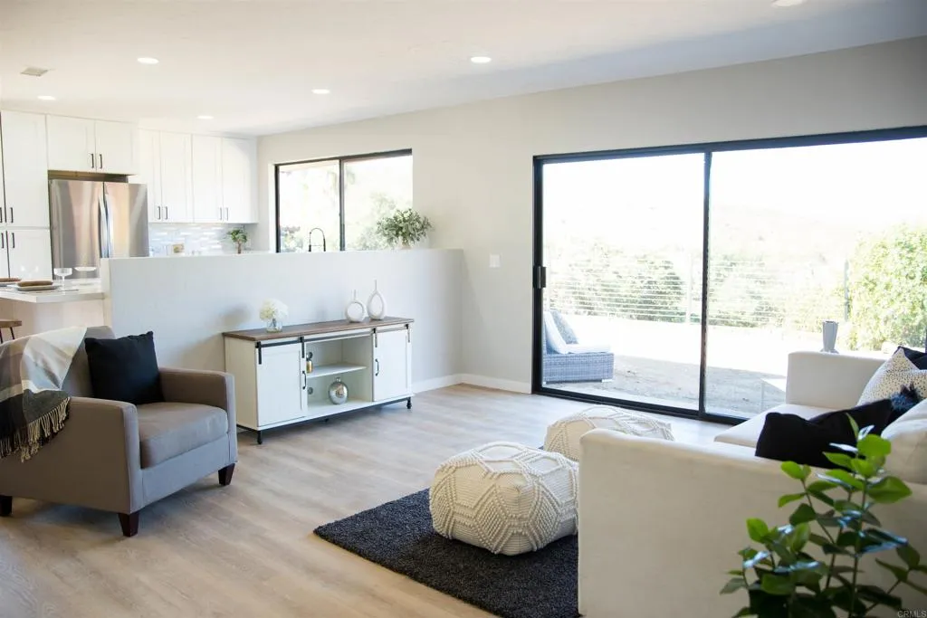 https://cdn.realtyfeed.com/cdn/127/306246873/ff388f631061bba847da87f3b1f5be86.webp