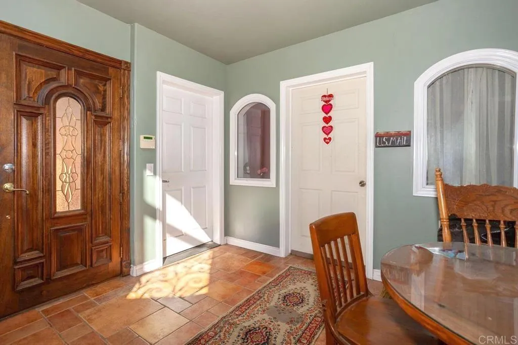 https://cdn.realtyfeed.com/cdn/127/306247341/c56054bd5f426a7c9ee4649d68034279.webp