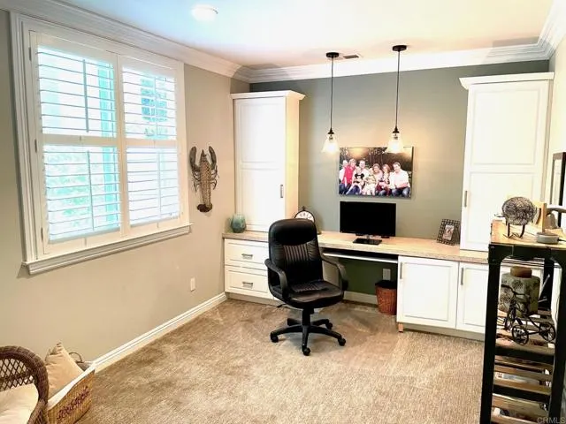 https://cdn.realtyfeed.com/cdn/127/306247754/294135594fae7db76adee2494ef5100e.webp