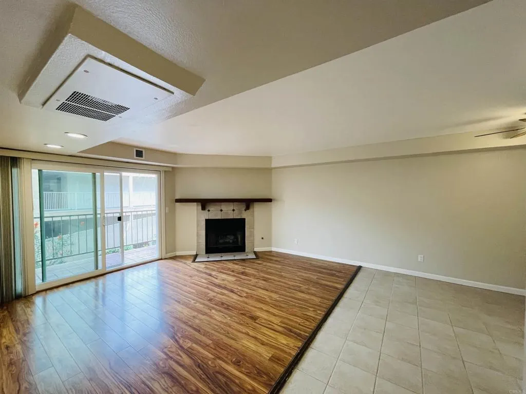 https://cdn.realtyfeed.com/cdn/127/306248875/f6555fd4733b52d303ad5b4c9de335bb.webp