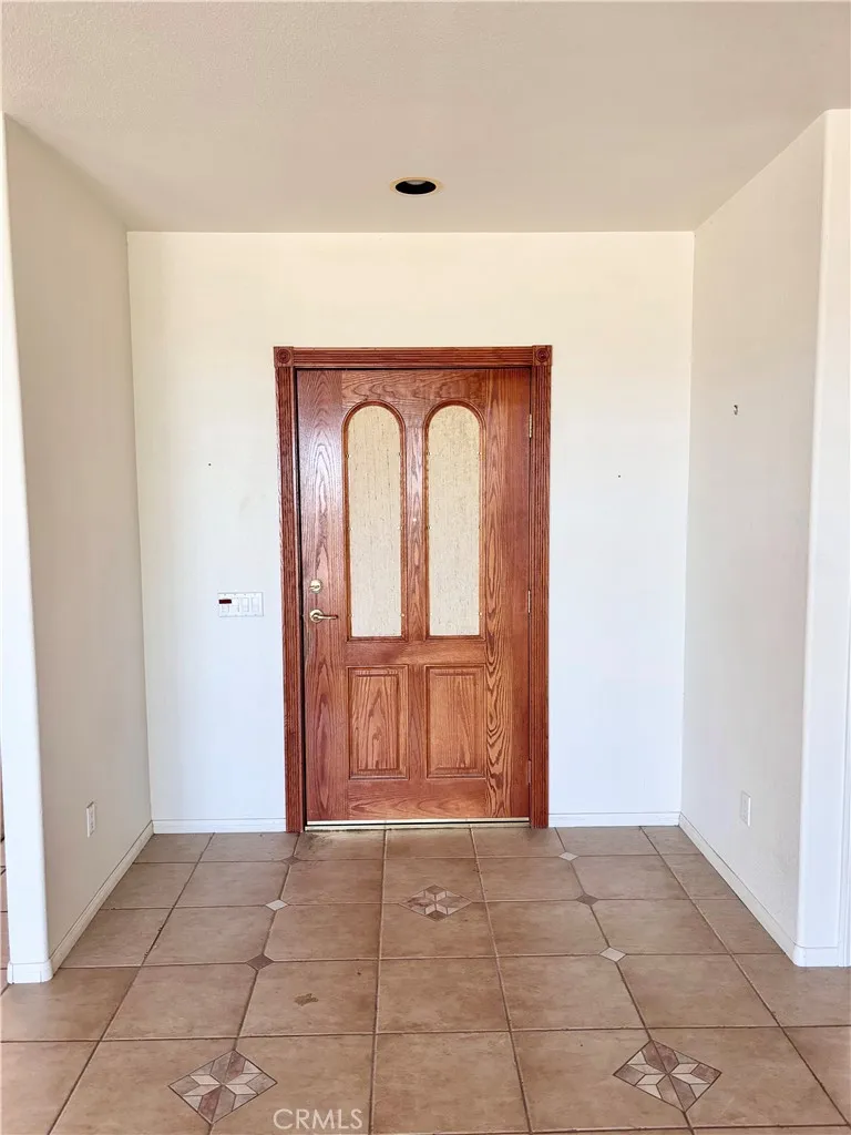 7495 Canyon Drive, Yucca Valley, Ca 92284 - Photo 5 of 49, Yucca Valley, CA