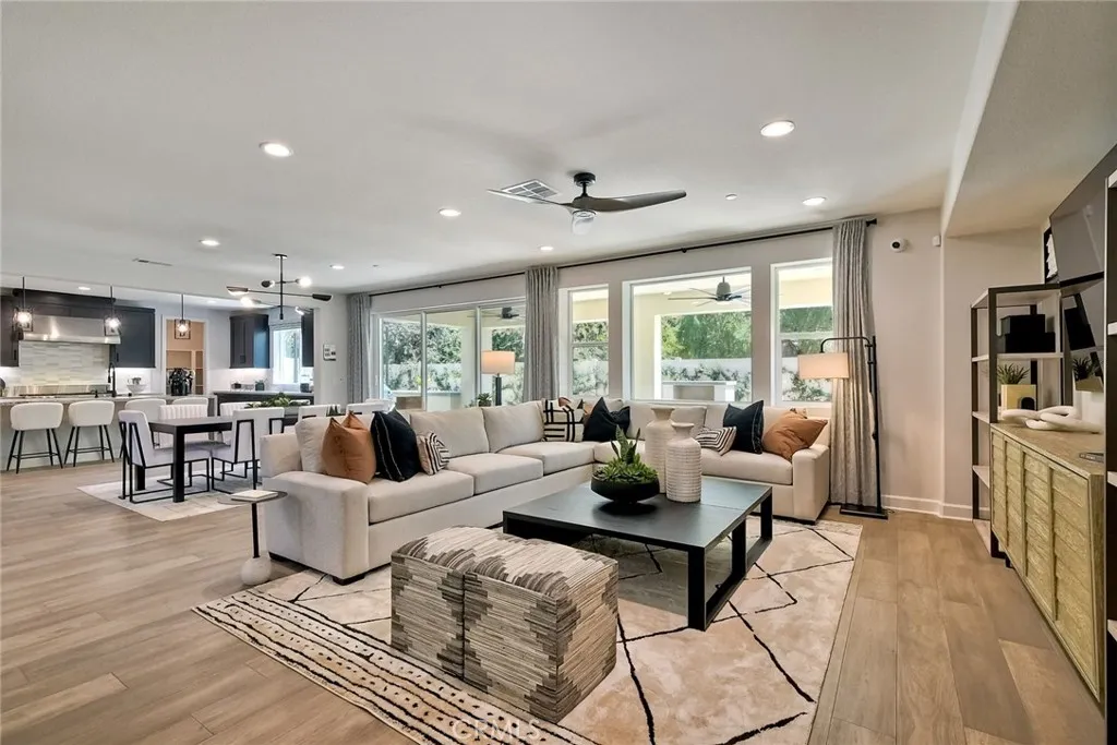 https://cdn.realtyfeed.com/cdn/127/306250251/d68795348b30e210c0a7b2e3dea17232.webp