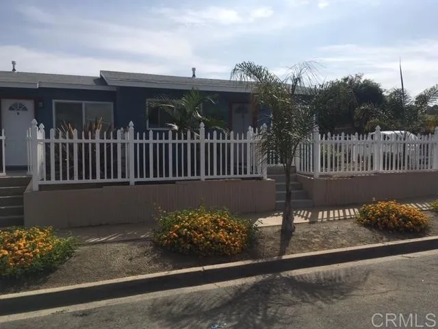 1402 Dubuque, Oceanside, CA, 92058