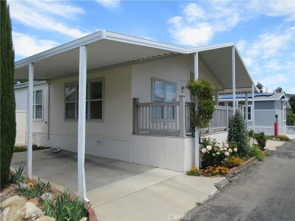 https://cdn.realtyfeed.com/cdn/127/306251337/af60c2dc750b6adaded9bad063a028a5.webp