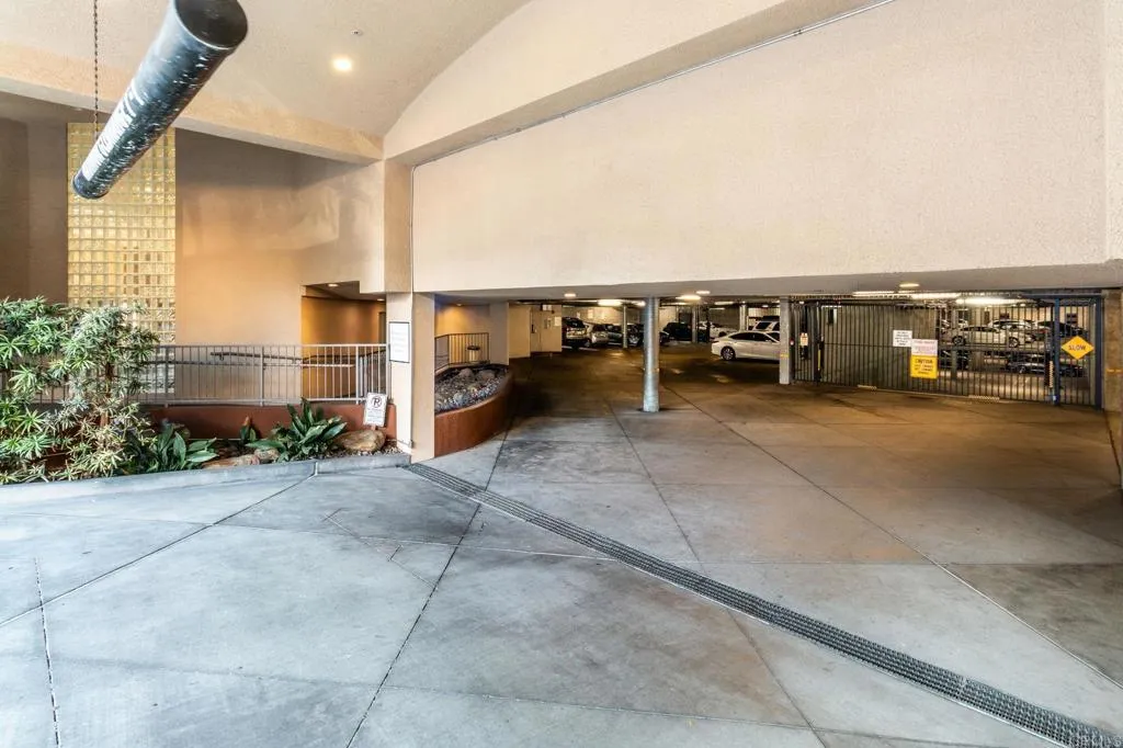https://cdn.realtyfeed.com/cdn/127/306251761/eaf877eb3cff0a7f2a718fea79e2580d.webp