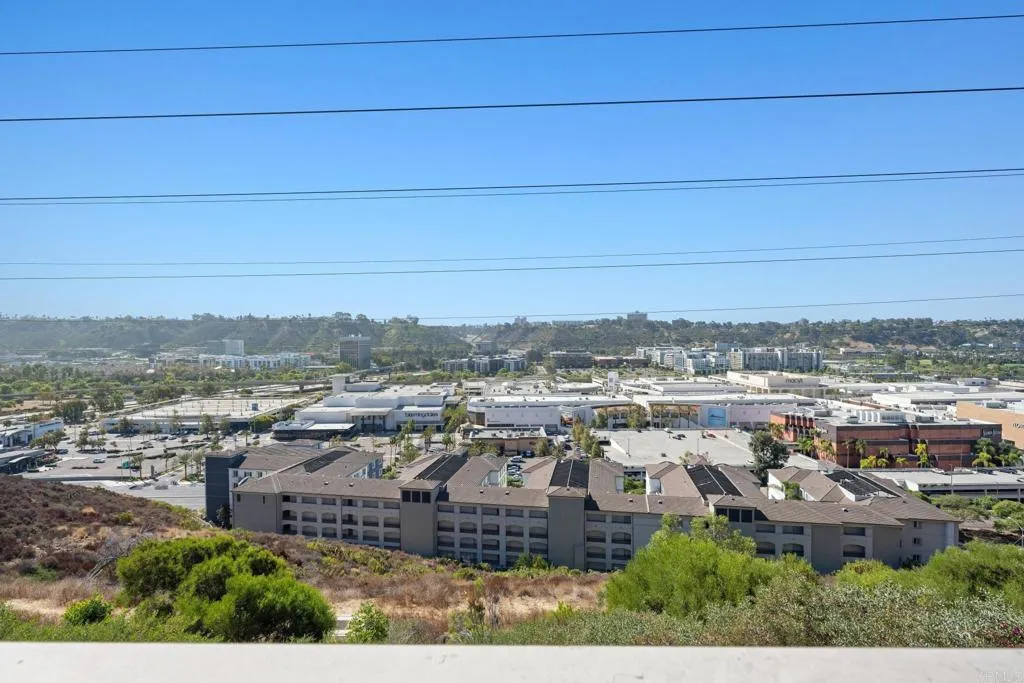 https://cdn.realtyfeed.com/cdn/127/306251977/721dade1c44ff9a24212b6b3d9a1bafb.webp