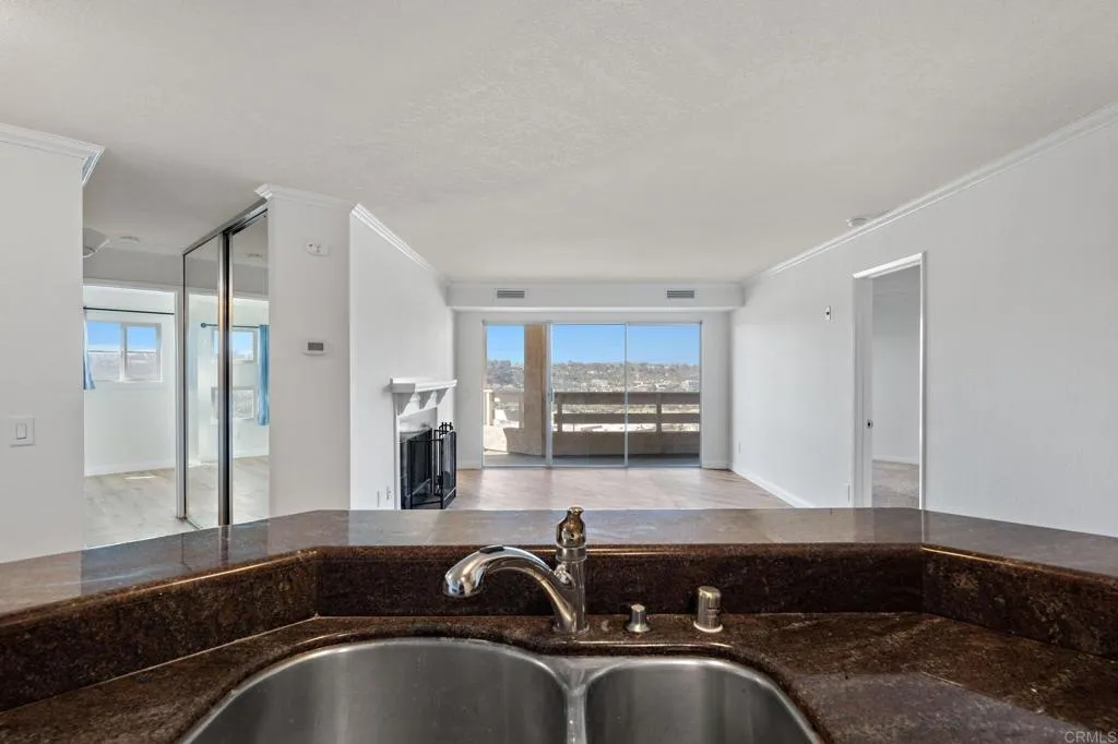 https://cdn.realtyfeed.com/cdn/127/306251977/ce42c447a4d9e9ad973b6f73aadebf6b.webp