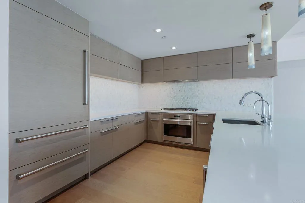 Photo #4: NDP2407779 Listing 
