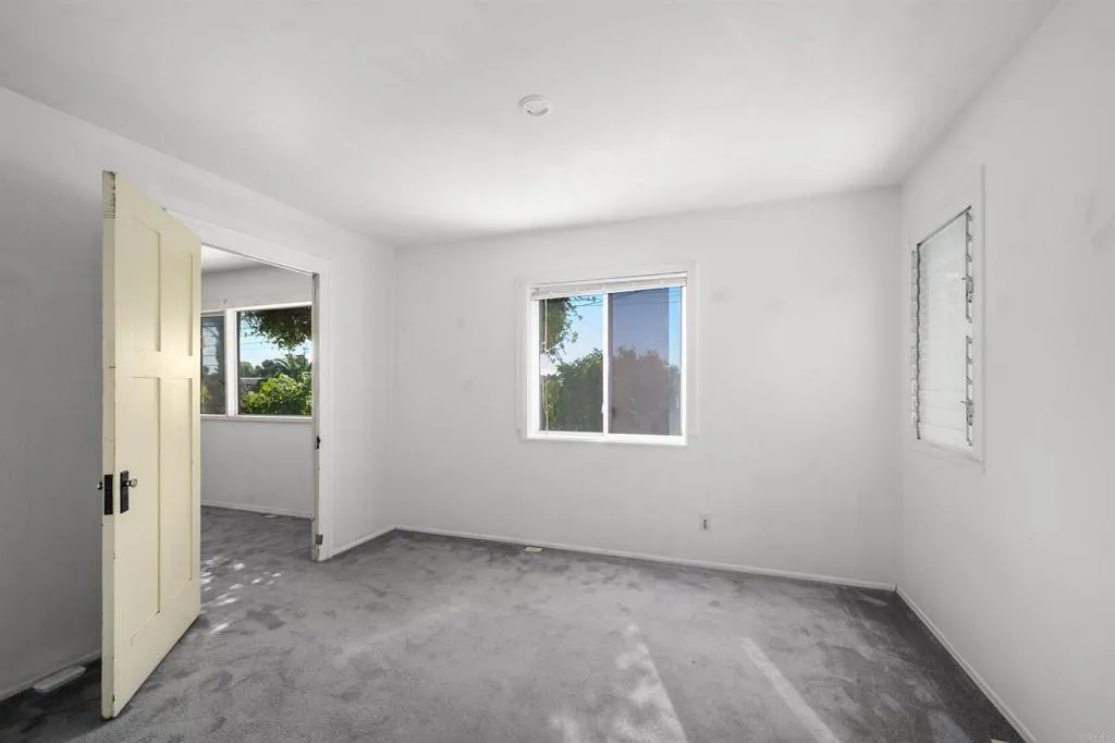 https://cdn.realtyfeed.com/cdn/127/306254293/2086a4ee66202c52b43fde7f14abc1c6.webp